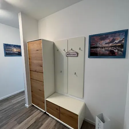 Dunenhopser Daire *